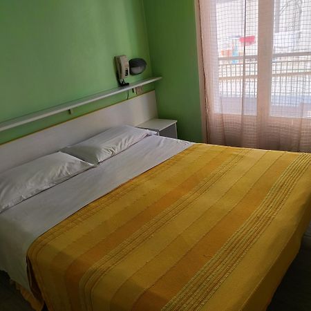 Hotel Raul Riccione Dış mekan fotoğraf