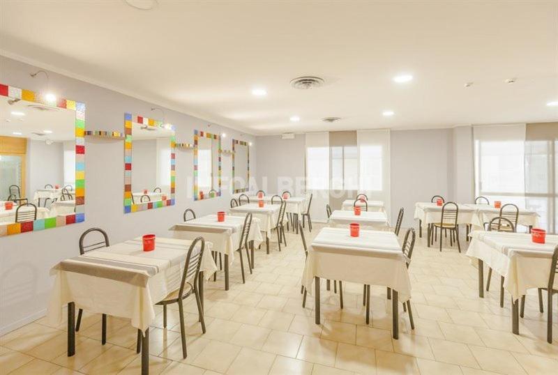 Hotel Raul Riccione Dış mekan fotoğraf