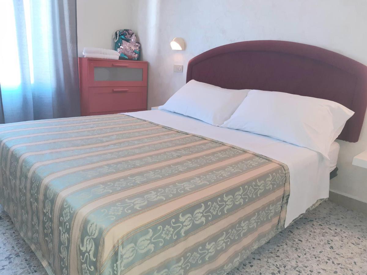 Hotel Raul Riccione Dış mekan fotoğraf