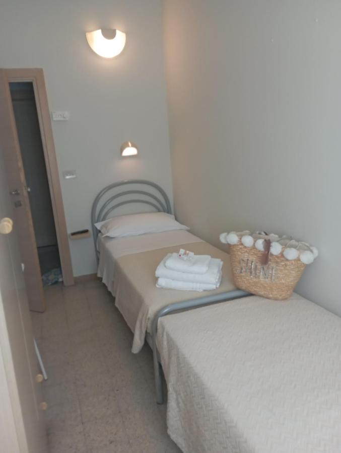 Hotel Raul Riccione Dış mekan fotoğraf