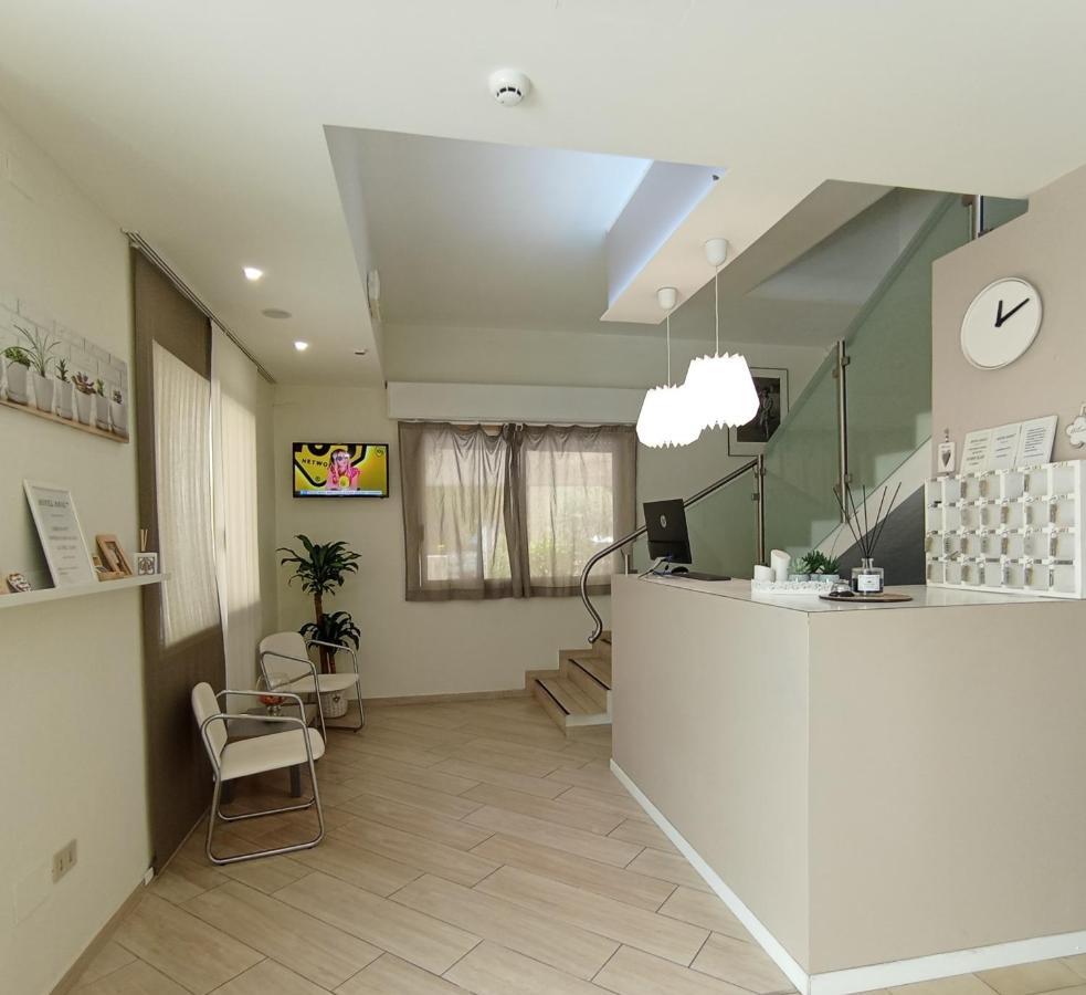Hotel Raul Riccione Dış mekan fotoğraf