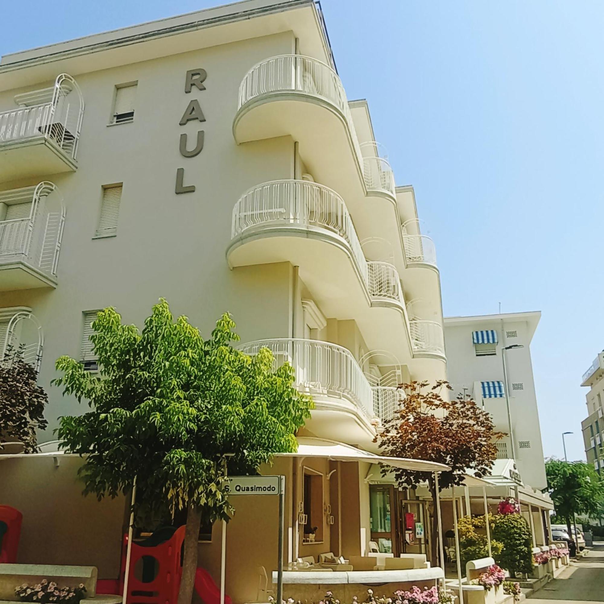 Hotel Raul Riccione Dış mekan fotoğraf